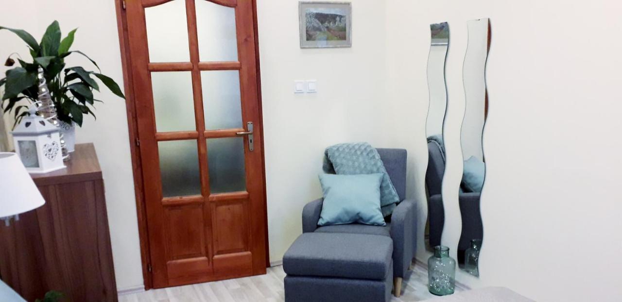 Diana Apartmanhaz Keszthely Bagian luar foto