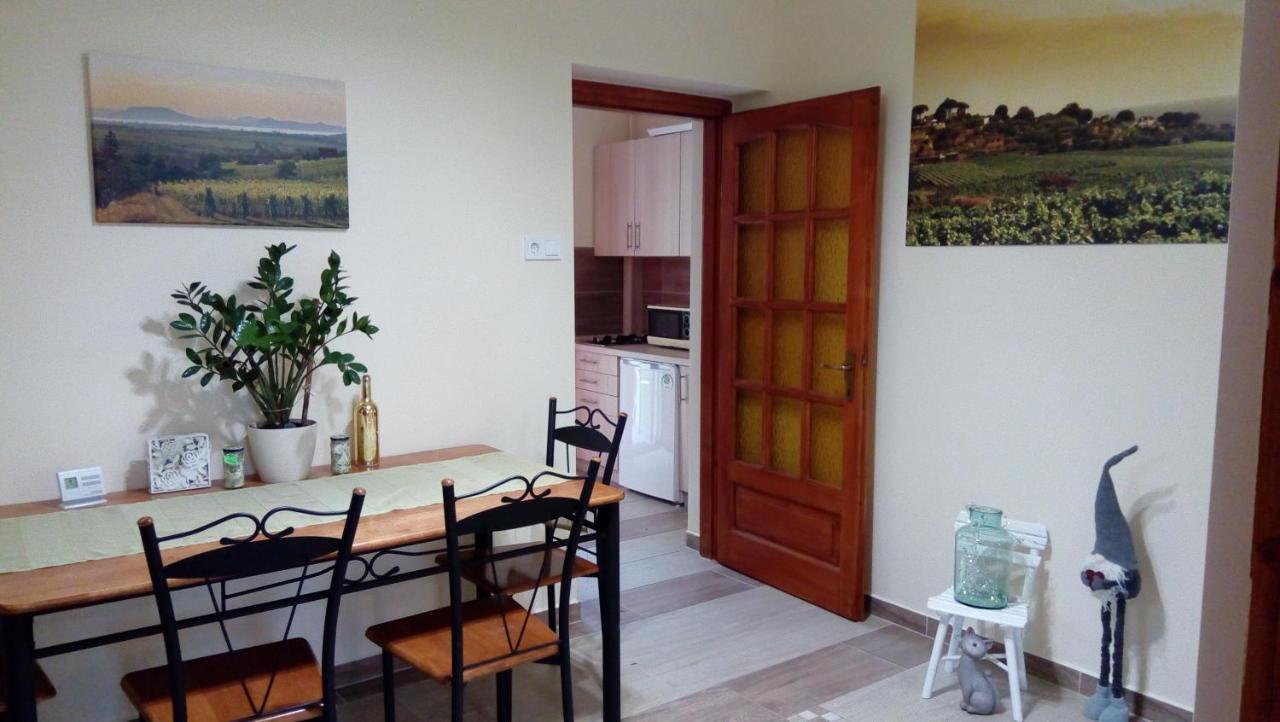 Diana Apartmanhaz Keszthely Bagian luar foto