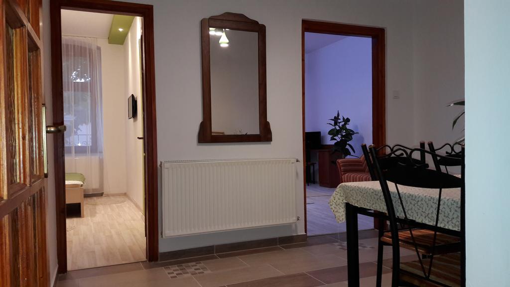 Diana Apartmanhaz Keszthely Bagian luar foto